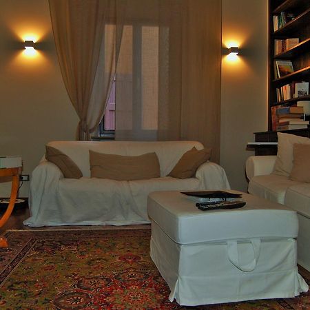 Homebo La Finestrella Apartment Bologna Kültér fotó